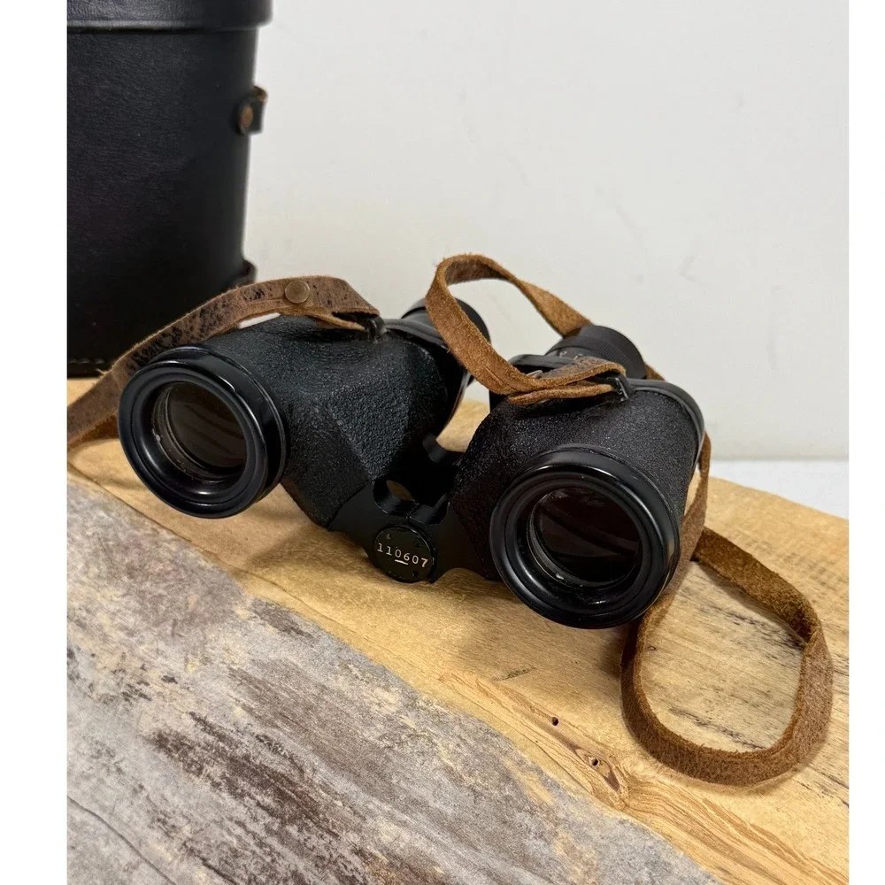 Vintage 1944 U.S. Navy Bu. Ships Mark 33 Mod 1 6x30 Binoculars Universal Camera